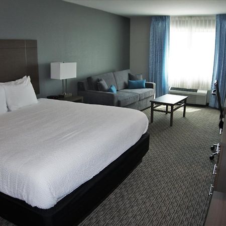 Brookstone Inn & Suites Fort Dodge Dış mekan fotoğraf
