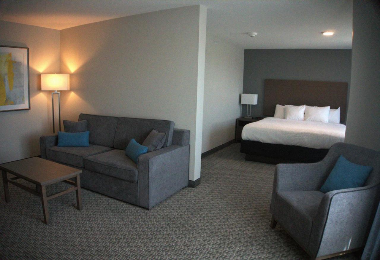 Brookstone Inn & Suites Fort Dodge Dış mekan fotoğraf
